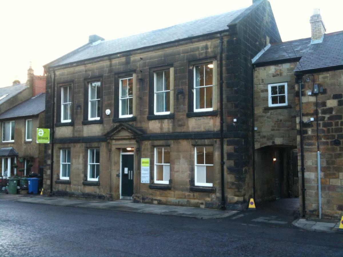 Alnwick Youth Hostel Exterior photo